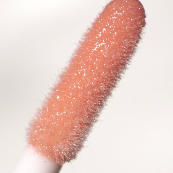 Formula Z - Obsessed Lip Gloss - Picture 4 of 4